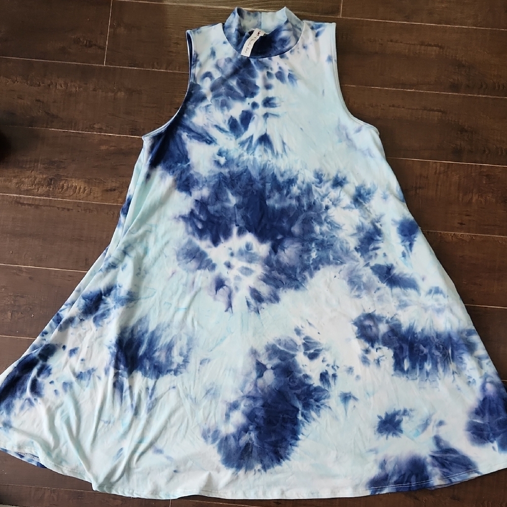 Tie-Dye Sleeveless Dress
